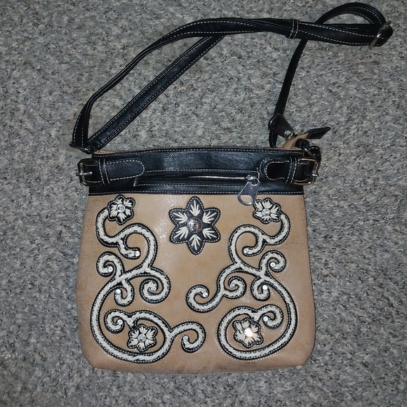 Blazin Roxx Cross Body Purse Handbag Rhinestones & Rope Style Scroll Design - Picture 3 of 4